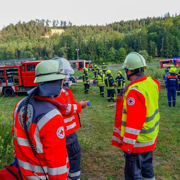 Übung PKW-Brand Unterhadermark Übung PKW-Brand Unterhadermark