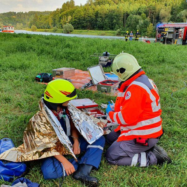 Übung PKW-Brand Unterhadermark Übung PKW-Brand Unterhadermark