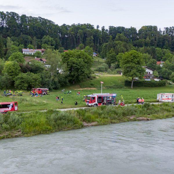 Übung PKW-Brand Unterhadermark Übung PKW-Brand Unterhadermark